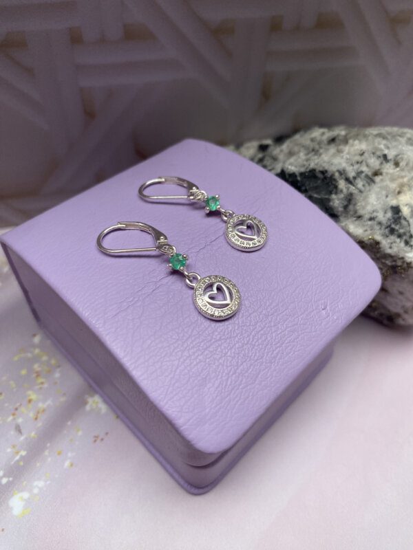 Aretes en plata con Esmeralda