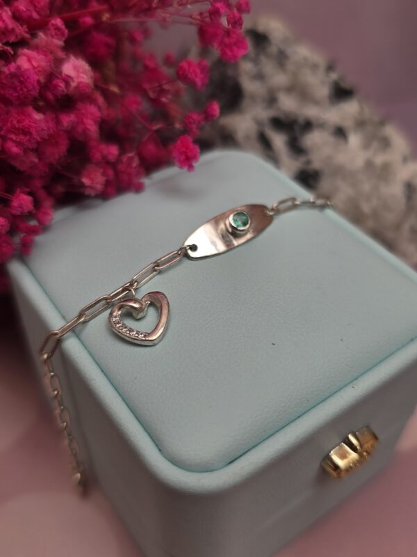 Pulsera/Esclava dije corazón en Plata con Esmeralda Colombiana para mujer